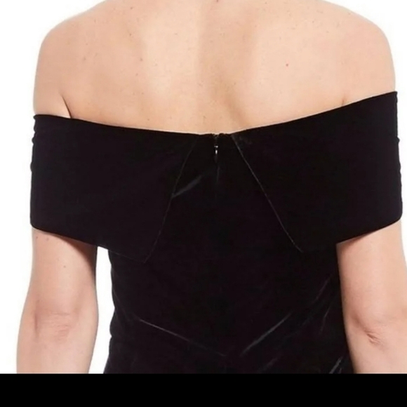 NWT Gibson Latimer Women's Black Velvet Off The Shoulder Romper pockets Size Med - Picture 5 of 9